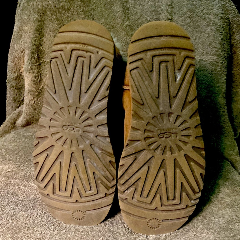 Ugg Bailey Button Boot - image 4